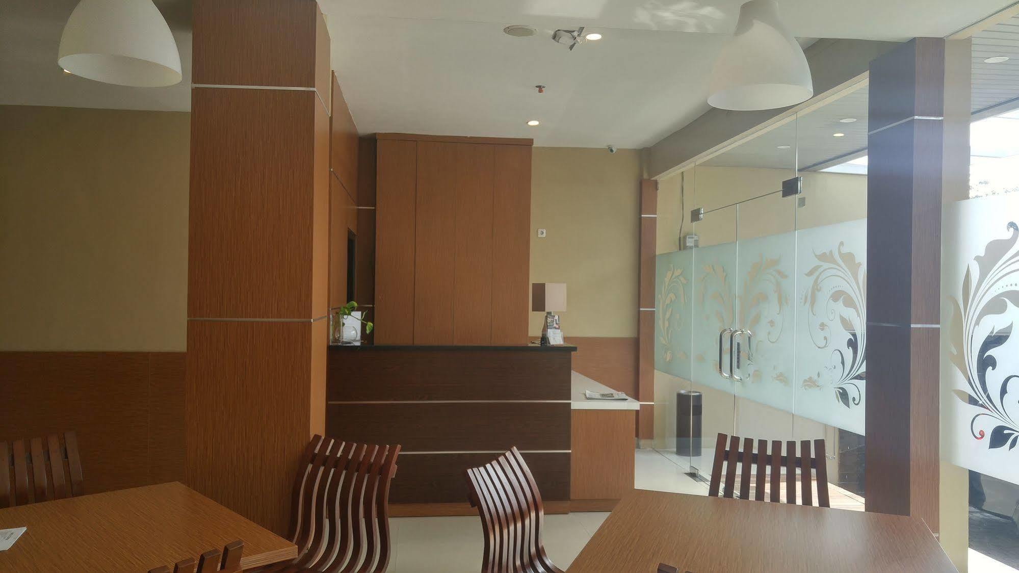 Hotel Quds Express Yakarta Exterior foto