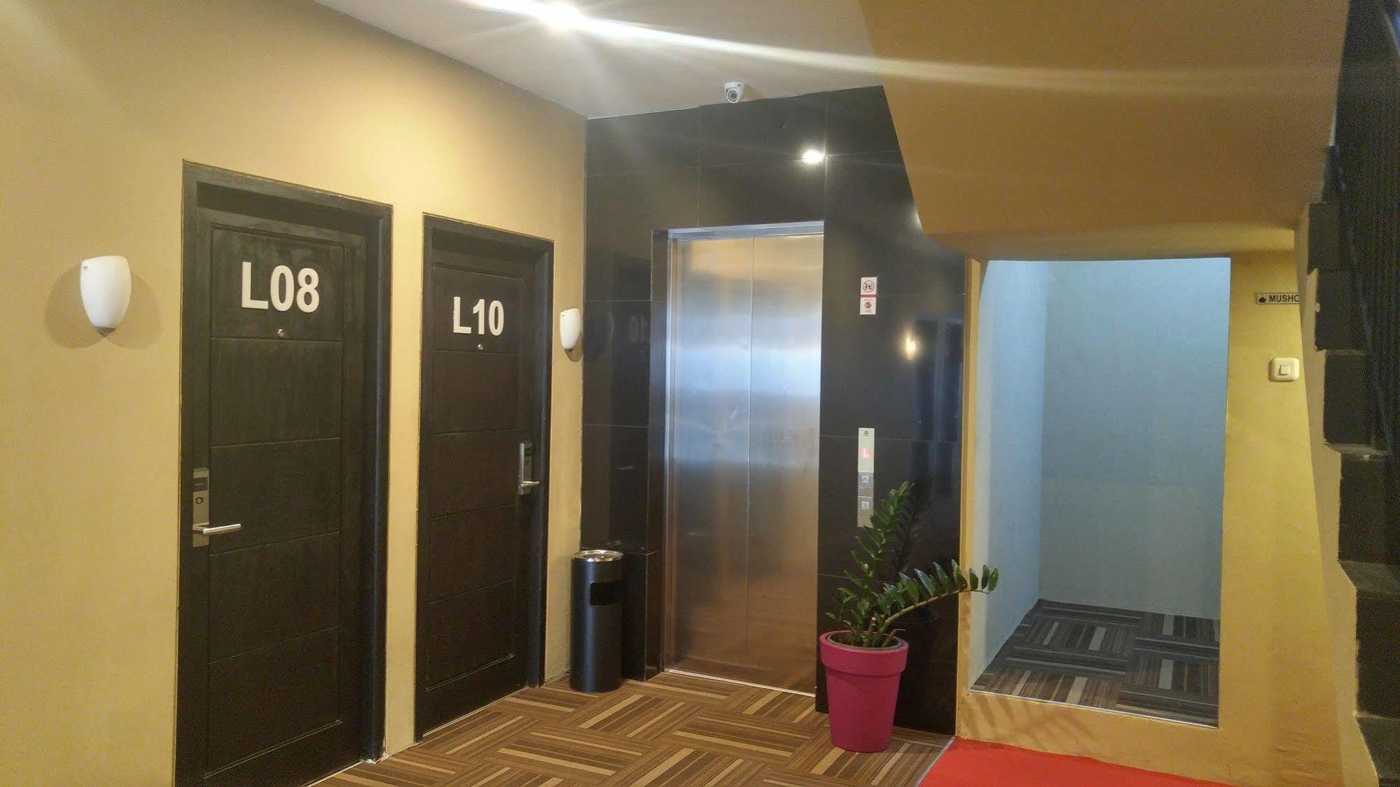 Hotel Quds Express Yakarta Exterior foto
